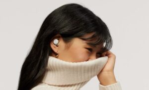 بررسی 5 Earbud بلوتوث زیر 100 دلار