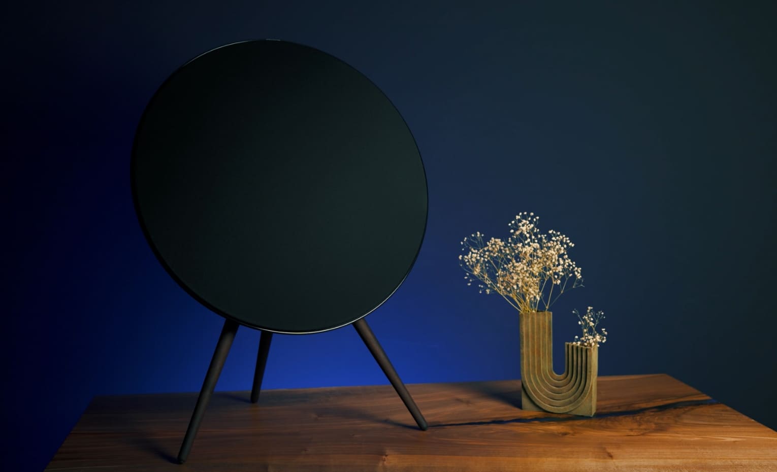 اسپیکر Bang & Olufsen Beoplay A9 (4th Gen)