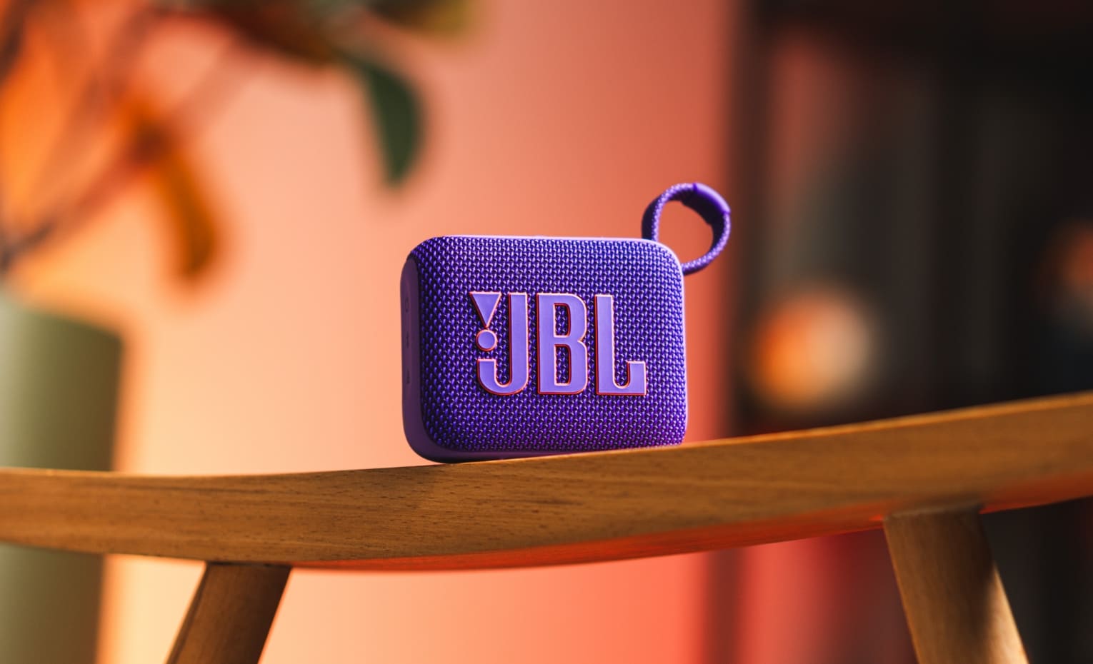 راهنمای خرید اسپیکر قابل حمل JBL