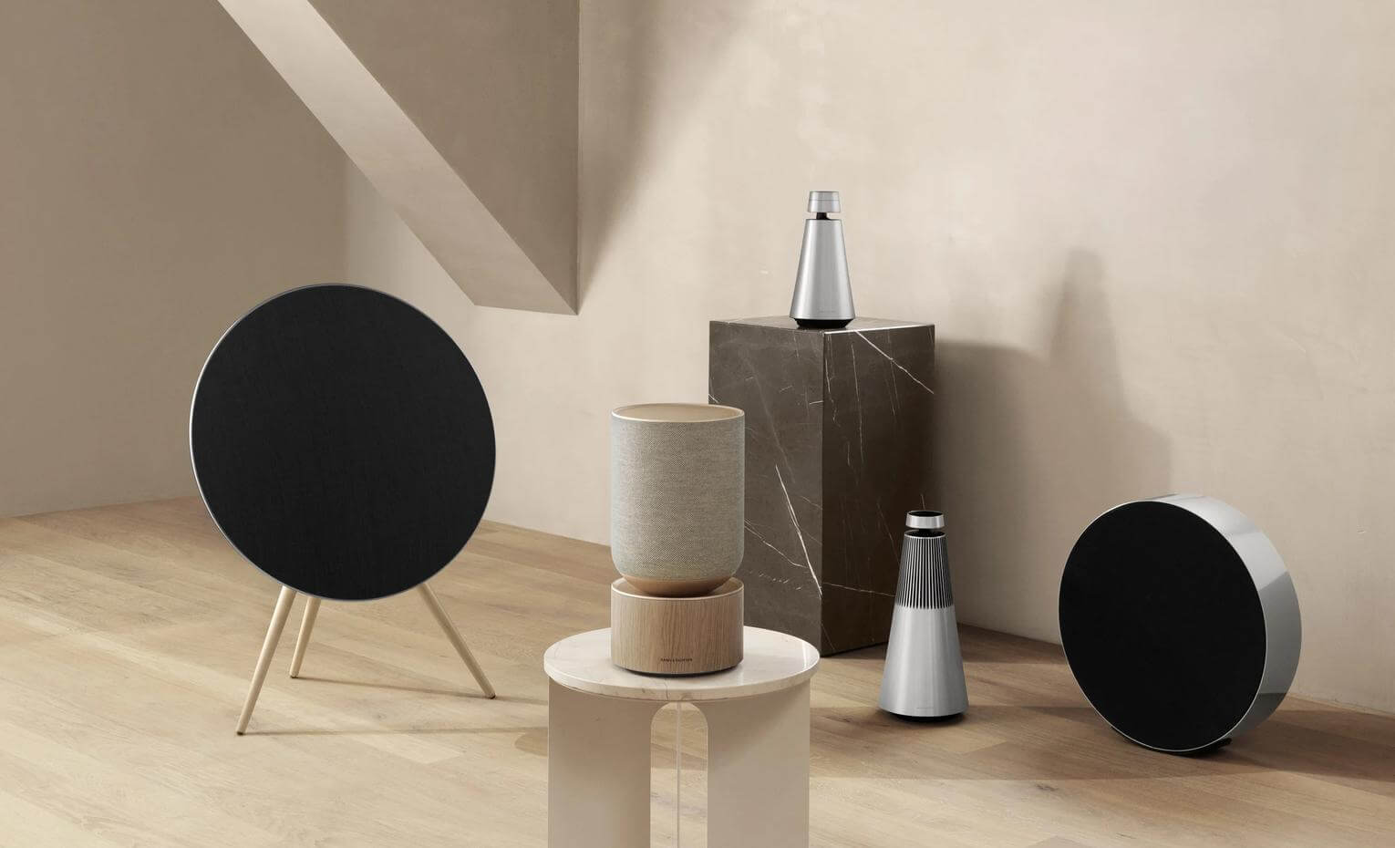 بنگ اند آلفسن (Bang & Olufsen)