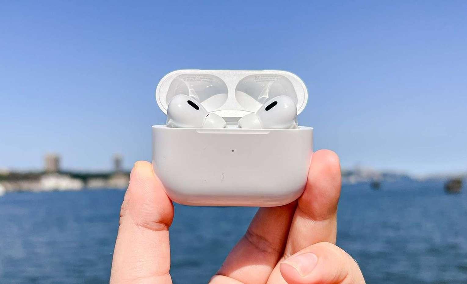 هدفون Apple AirPods Pro 2