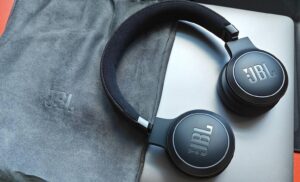 هدفون های زیر 15 میلیون sony و JBL