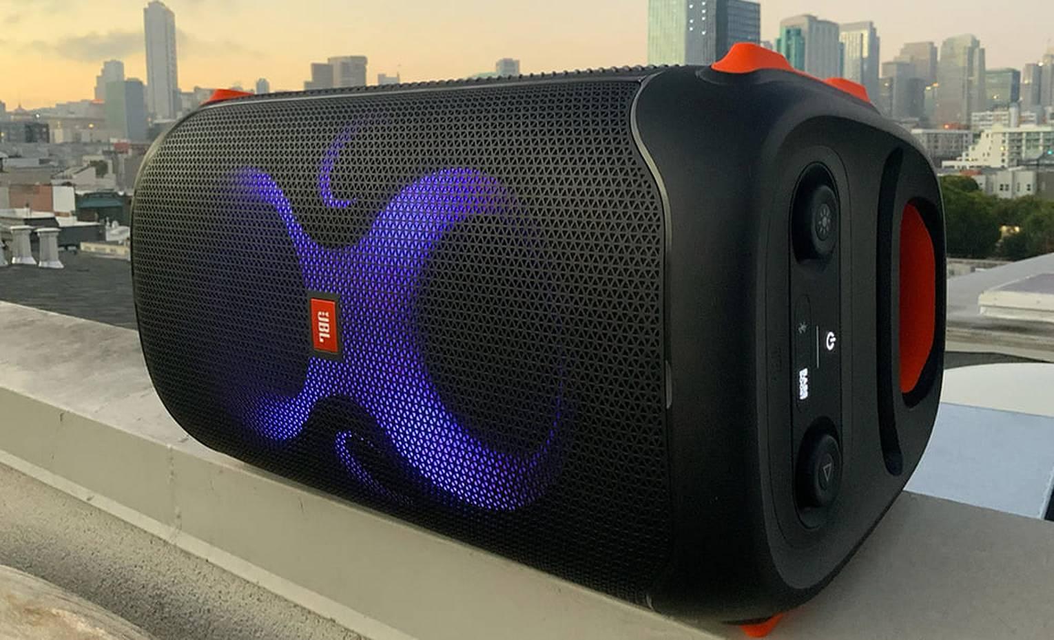 مقایسه اسپیکر Sony XP-500 با JBL PartyBox 110