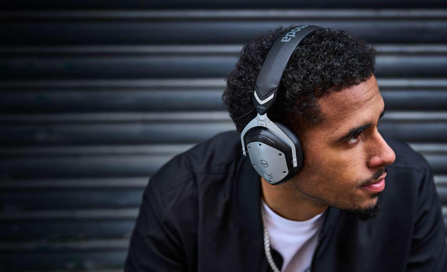 بررسی هدفون V-MODA Crossfade 3 Wireless