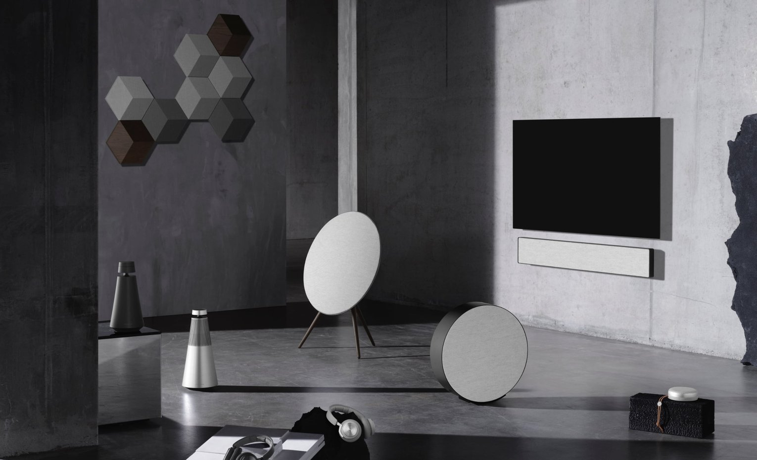 سینمای خانگی Bang & Olufsen BEOSOUND STAGE