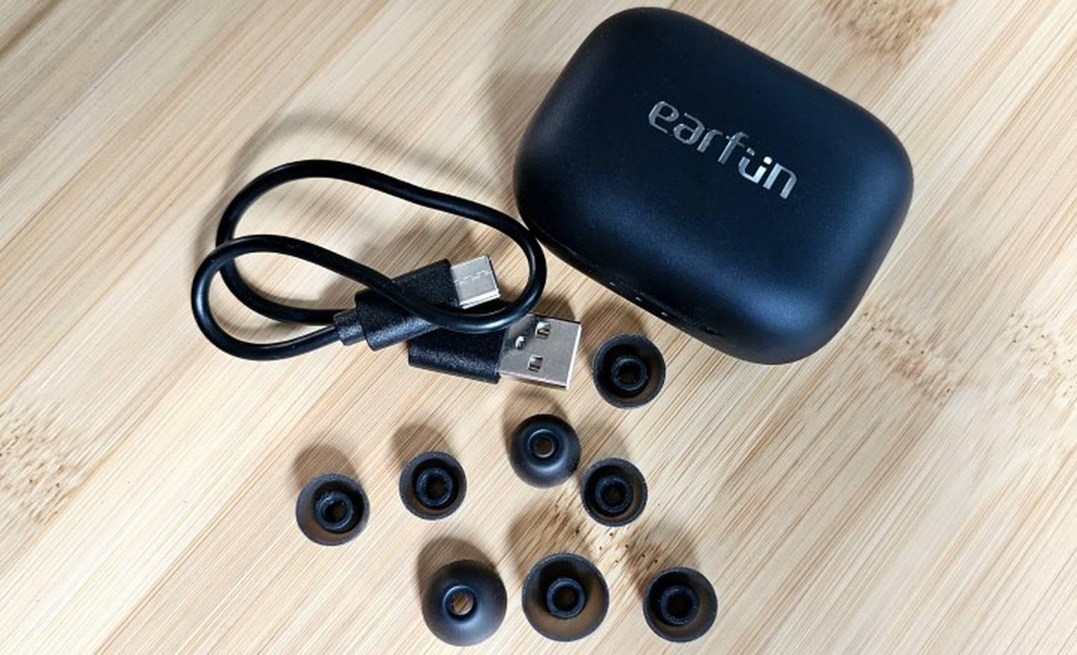 بررسی هندزفری EarFun Air Pro 4