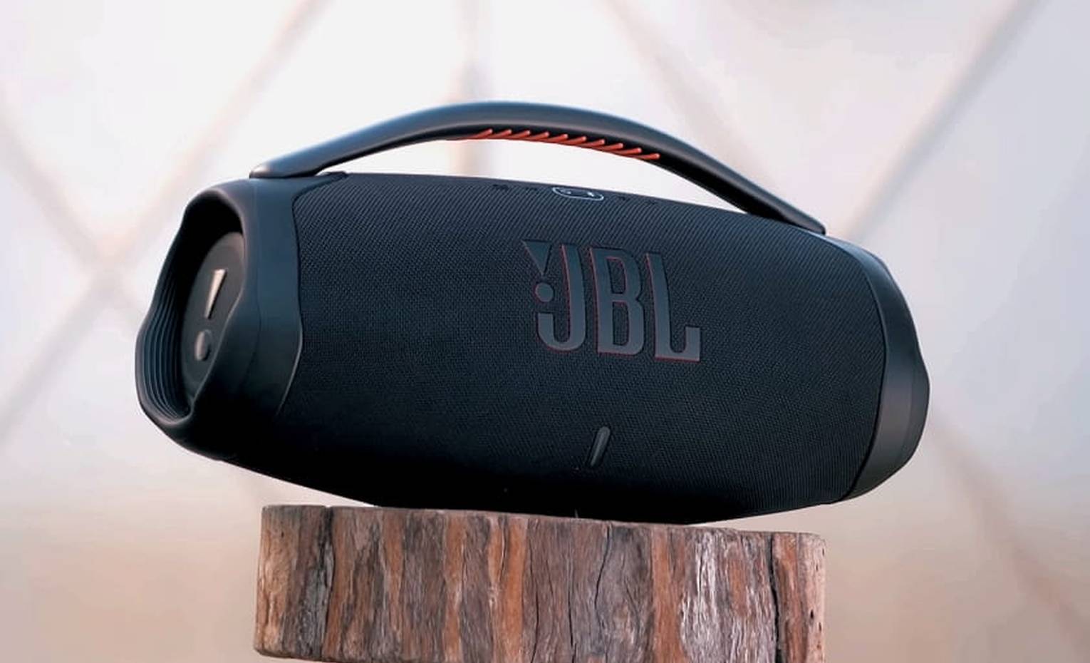 مقایسه اسپیکر JBL Xtreme 4 و JBL Boombox 3