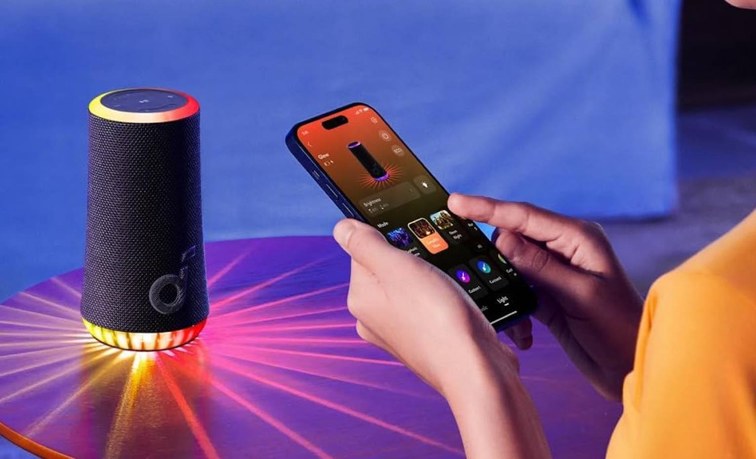 اسپیکر Anker Soundcore Glow