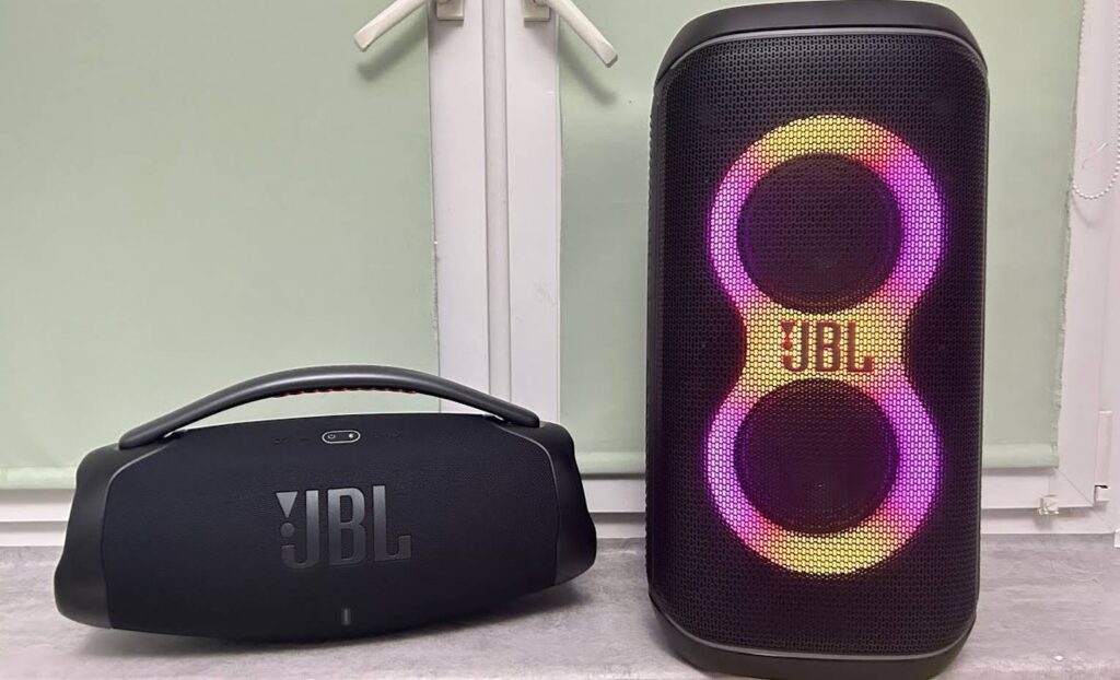 مقایسه Boombox 3 و JBL Club 120