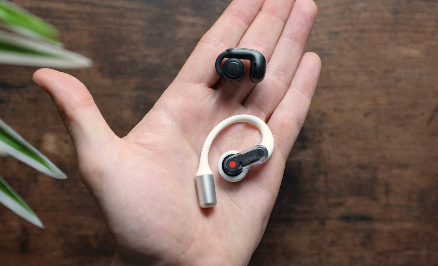 Nothing Ear (Open) یا بوز Ultra Open Earbuds