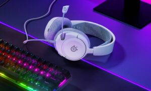 بررسی هدست SteelSeries Arctis Nova 1