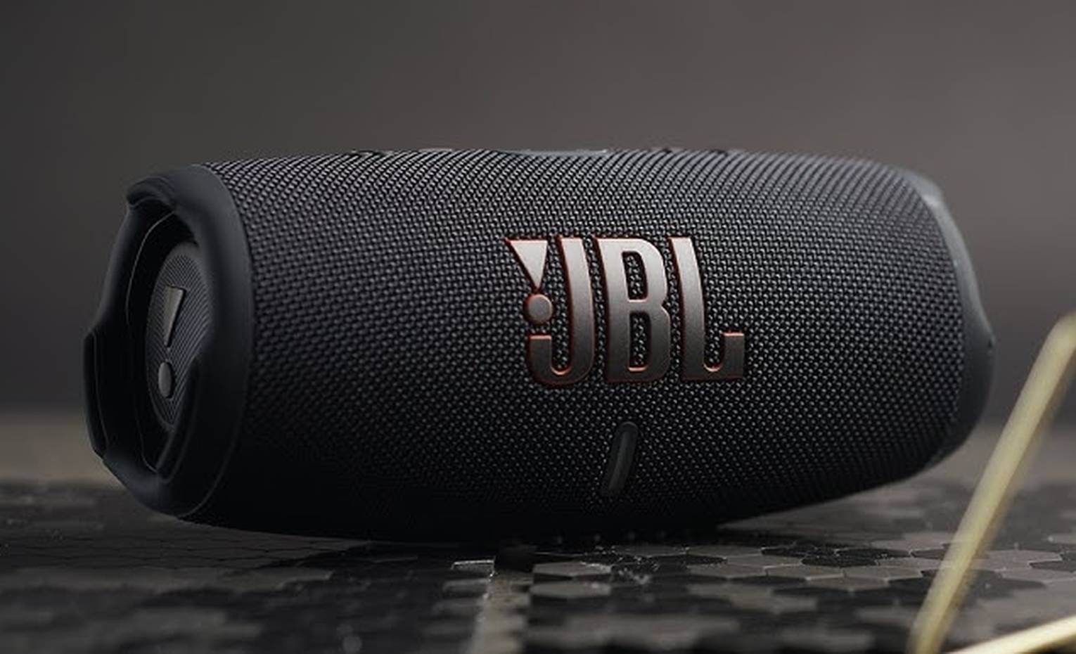 راهنمای استفاده از اسپیکر JBL Charge 5