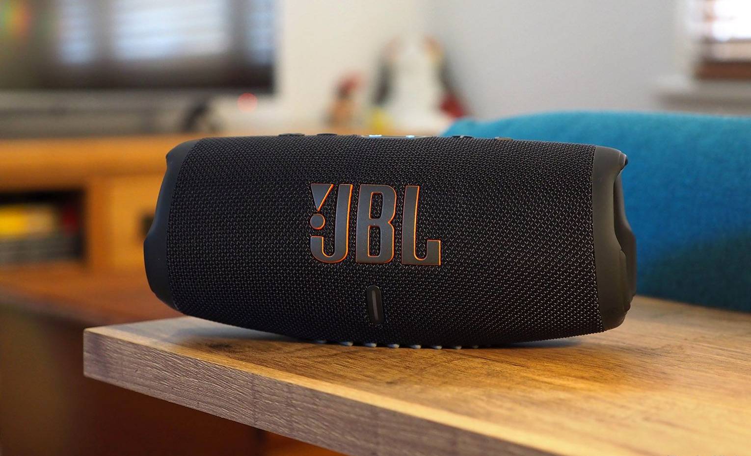 راهنمای استفاده از اسپیکر JBL Charge 5