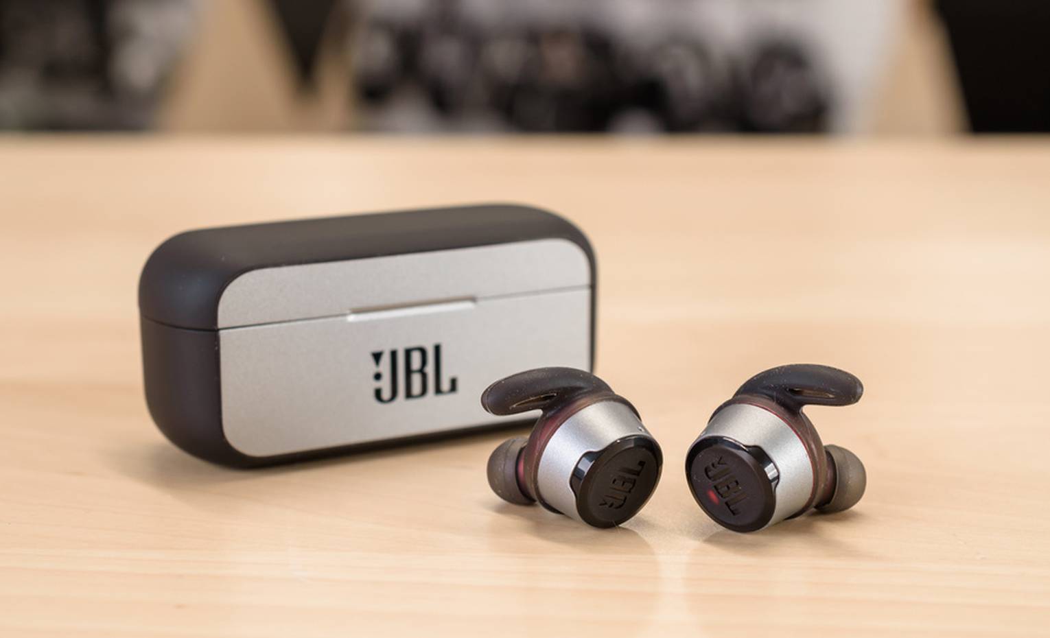 معرفی هندزفری JBL سری Reflect