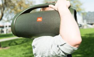 معرفی اسپیکر JBL سری Boombox