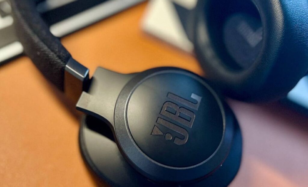 پر فروش ترین هدفون JBL در سال 2024